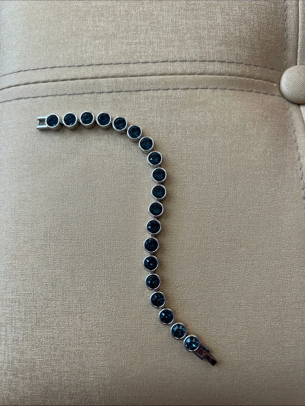 Touchstone Crystal by Swarovski Ice Bracelet Montana